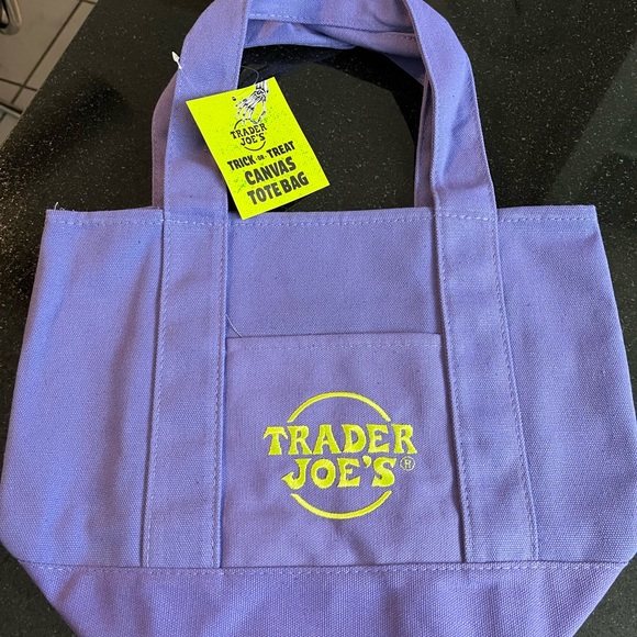 Trader Joe's HALLOWEEN CANVAS Bags Set🎃🎃🎃🎃 - Picture 5 of 6